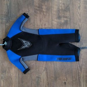 HO MFG Sports X-Factor Youth Sz 8 Shorty Wetsuit